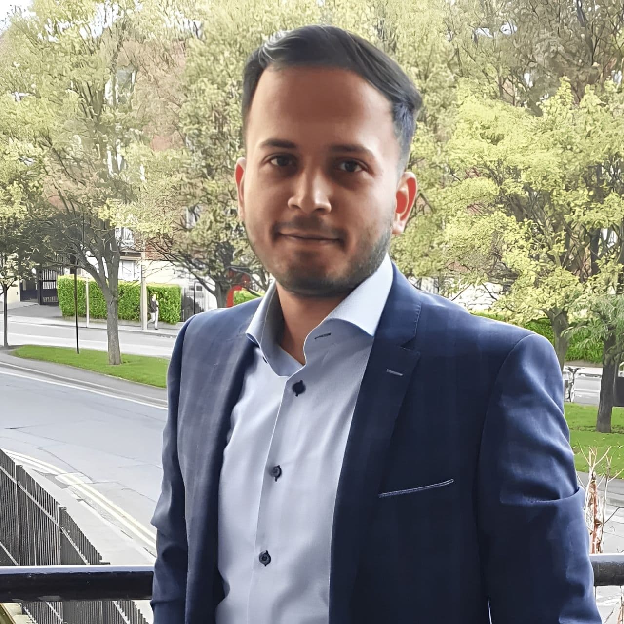 VeBetterDAO platform dashboard and B3TR token imagery