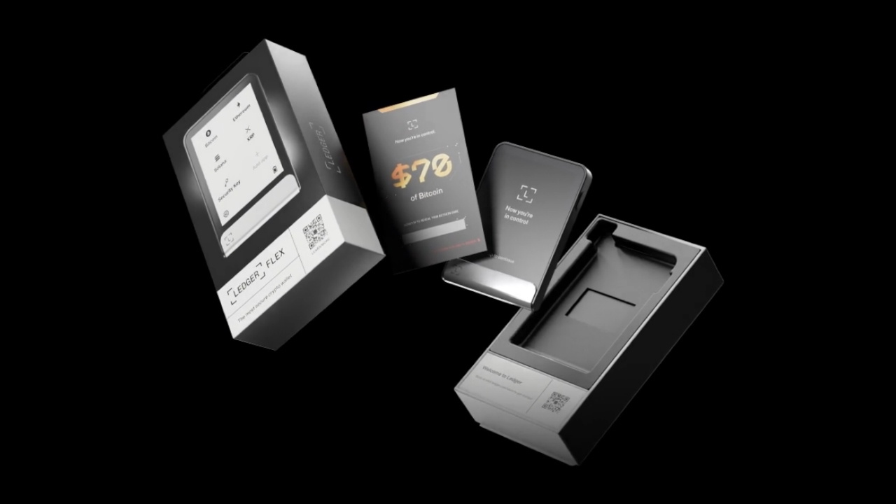 Ledger hardware wallet stablecoin storage 2025