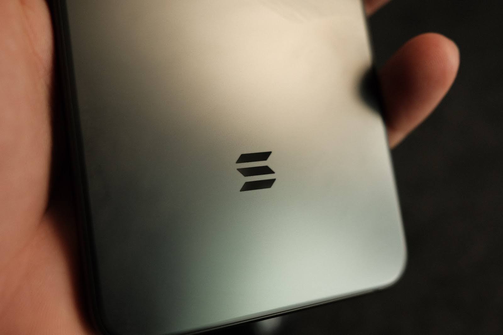 Solana Saga unified DeFi experience