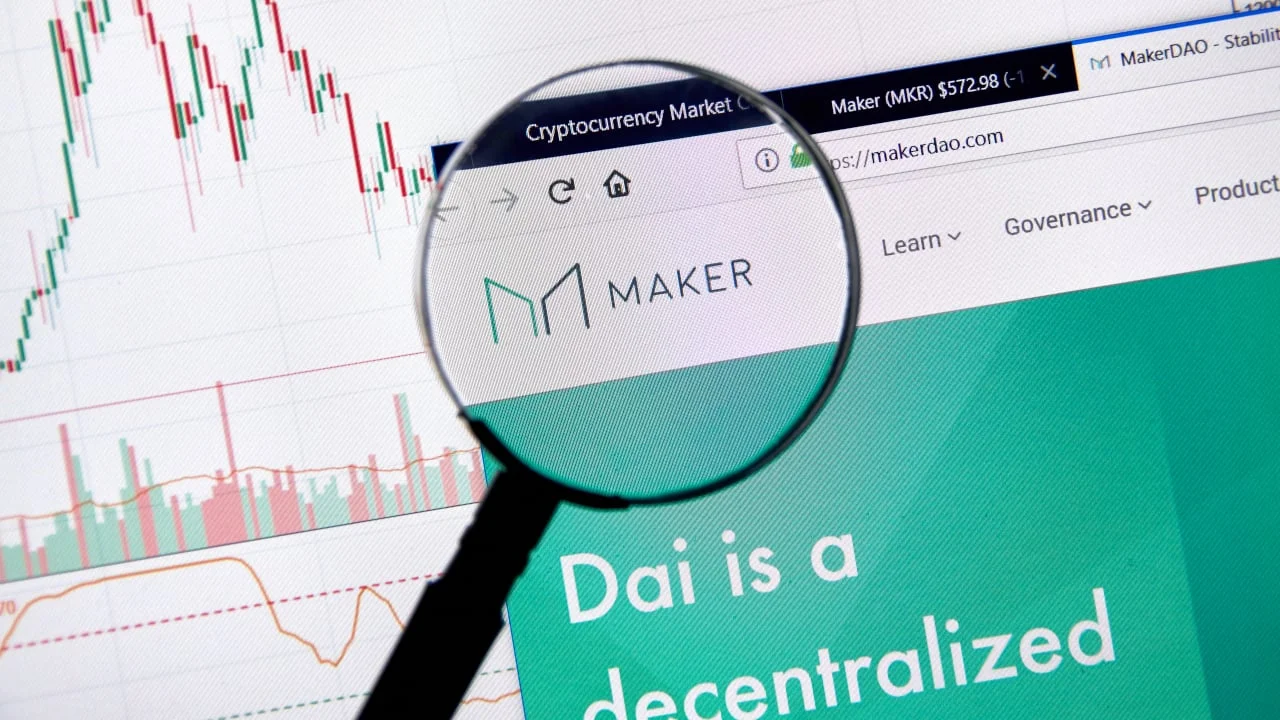 sDAI MakerDAO passive income