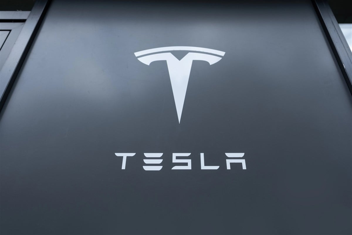 Tesla TSLA stock logo