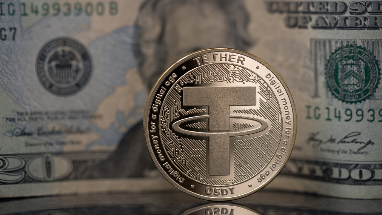 no fx fees stablecoin dollar peg
