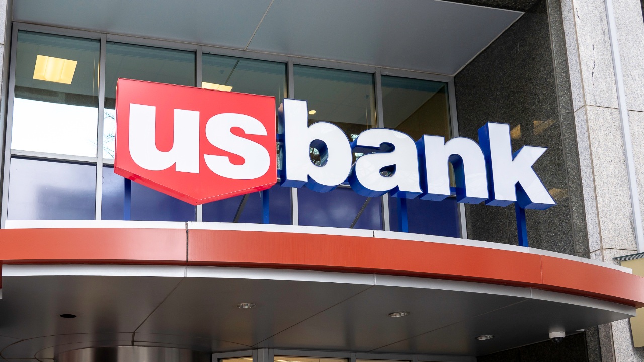 US Bank Bitcoin custody NYDIG 2025