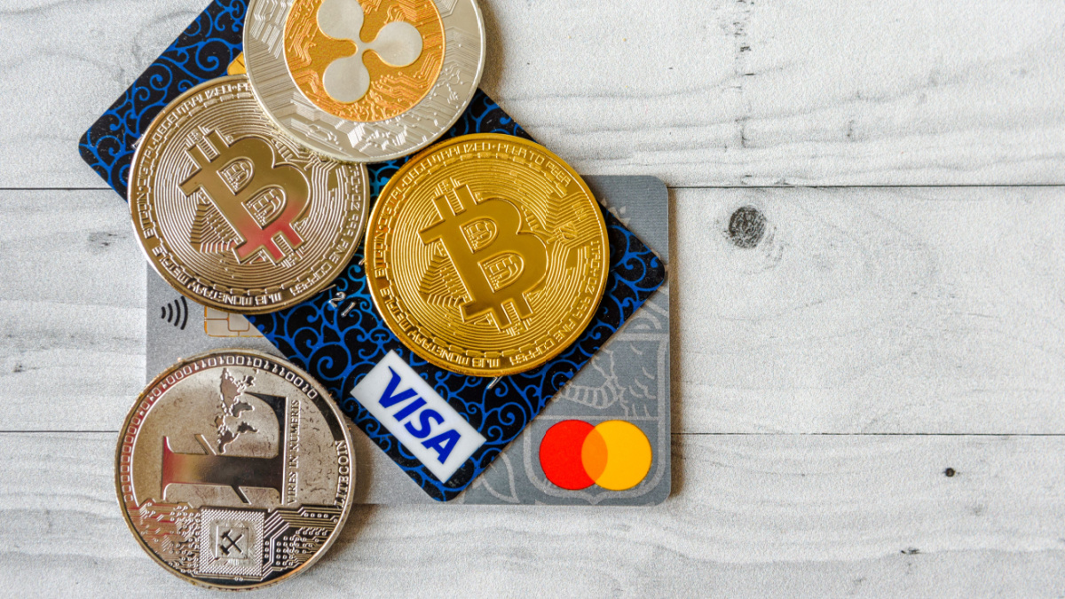 stablecoin debit card supported coins and networks