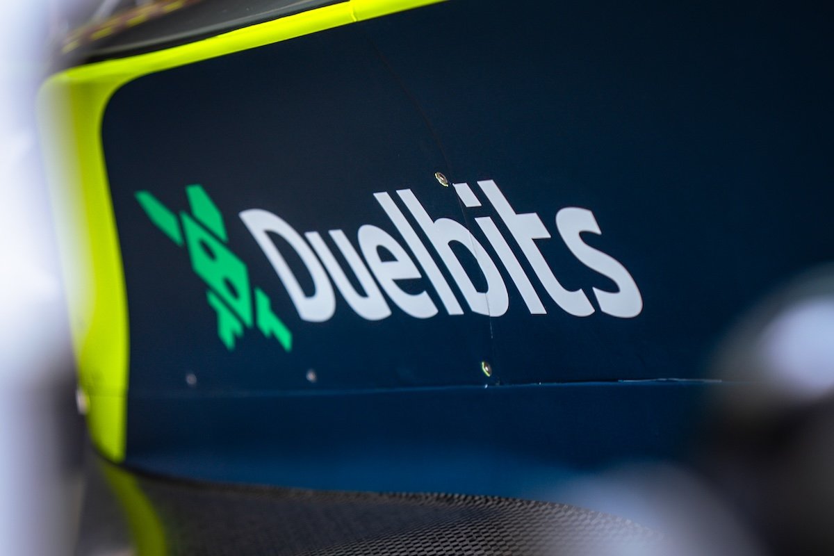 Duelbits logo crypto casino esports