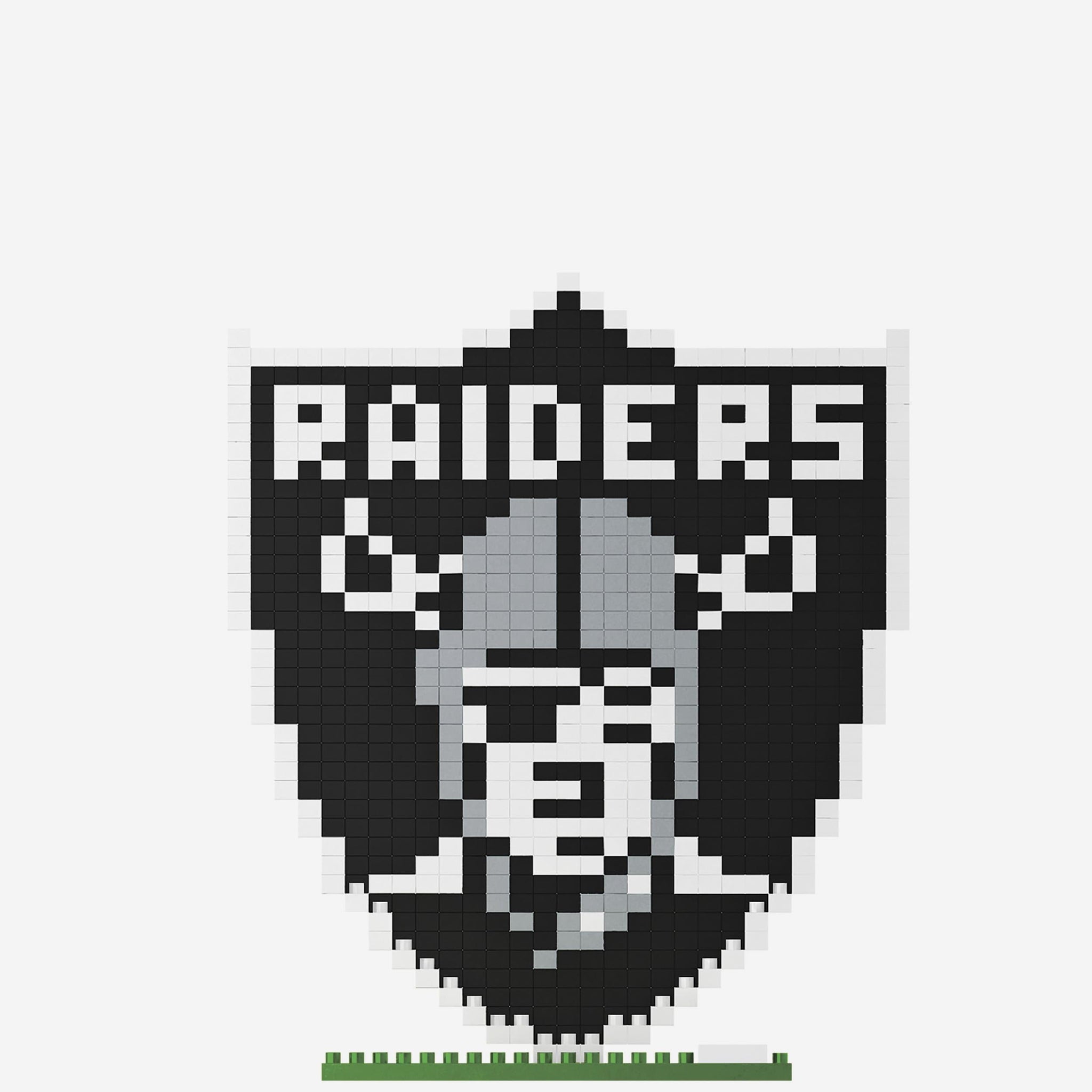 Pixel Chain Raiders game artwork