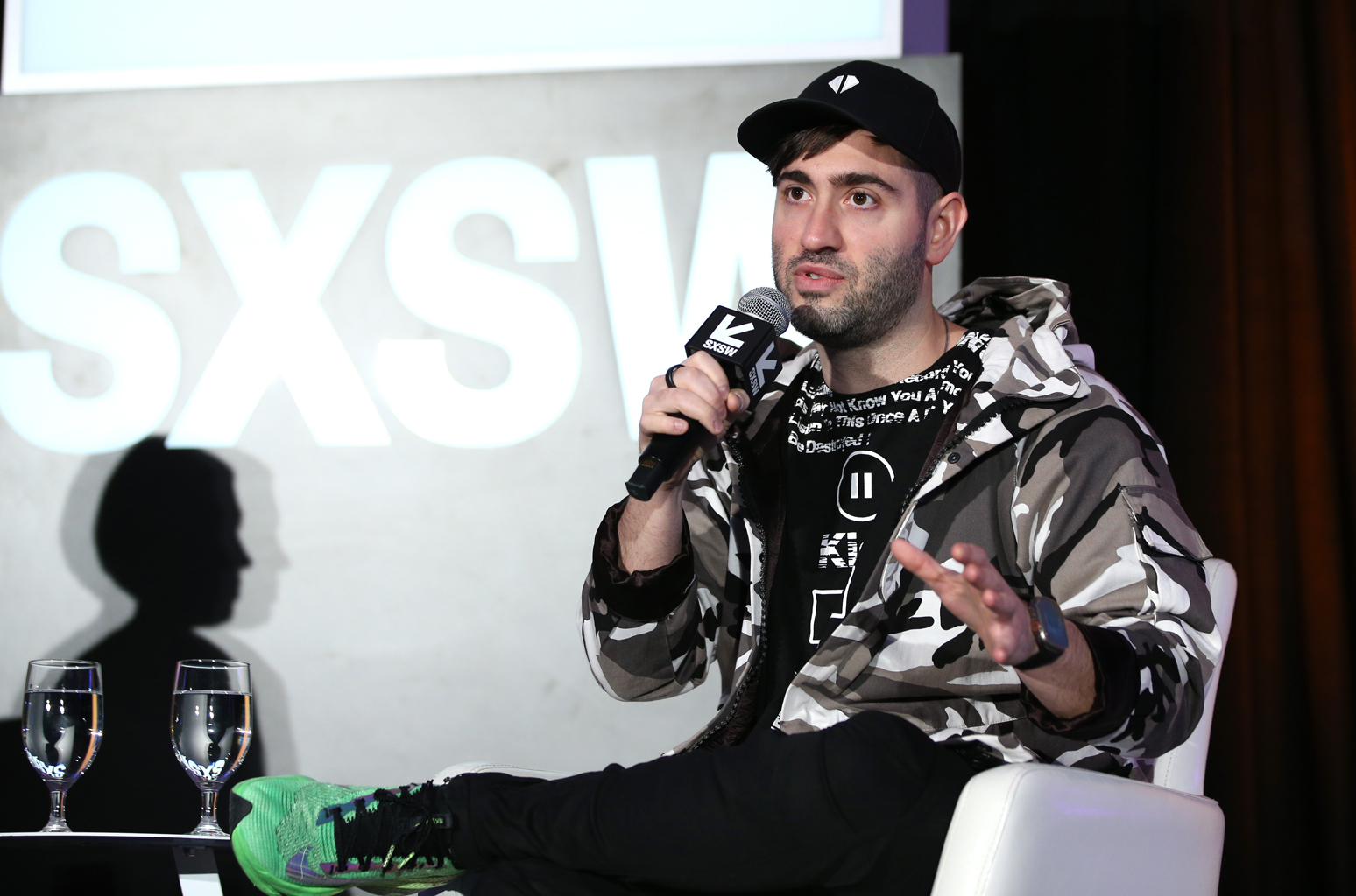 3LAU Ultraviolet NFT auction