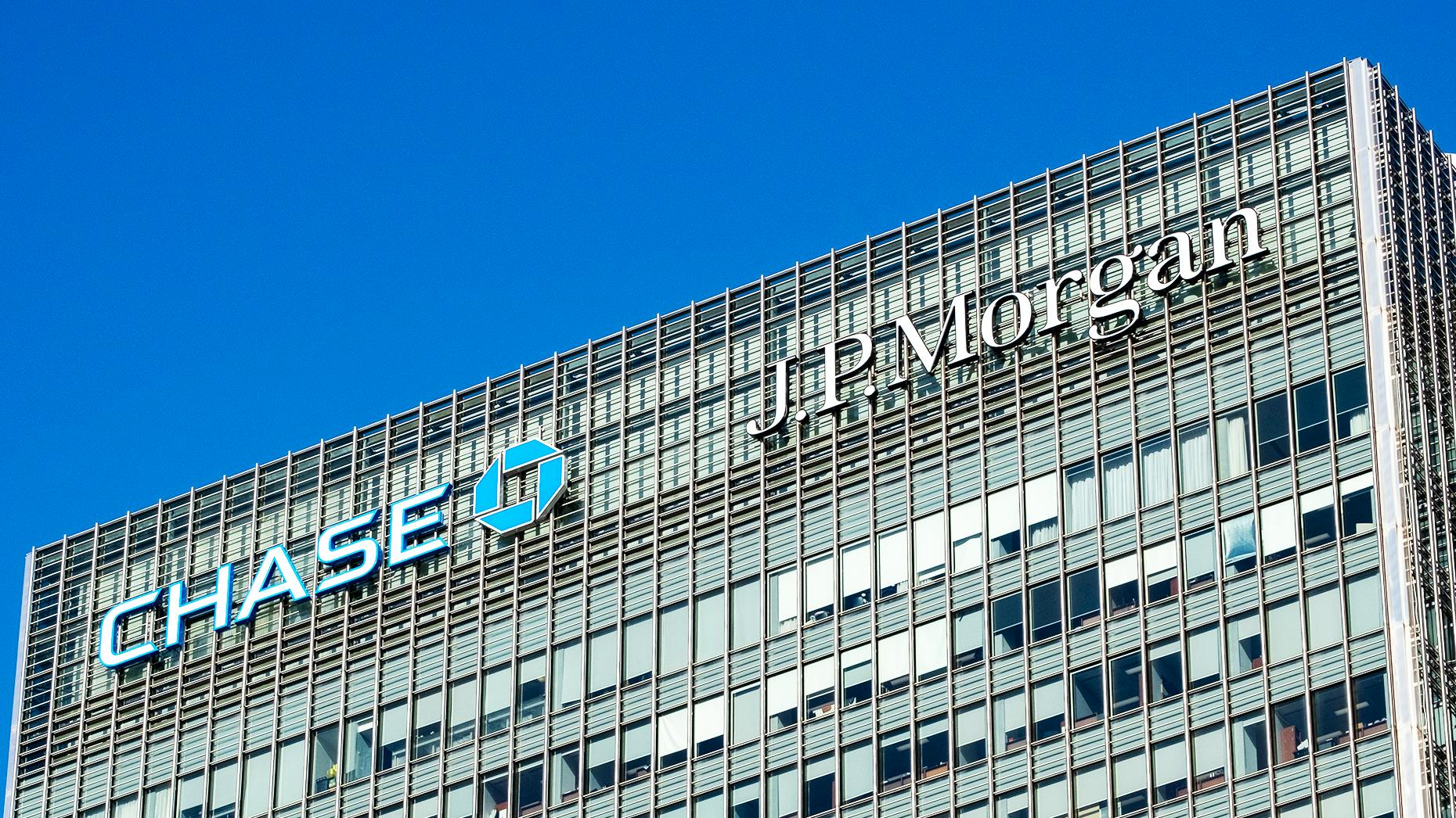 JPMorgan Chase headquarters crypto services