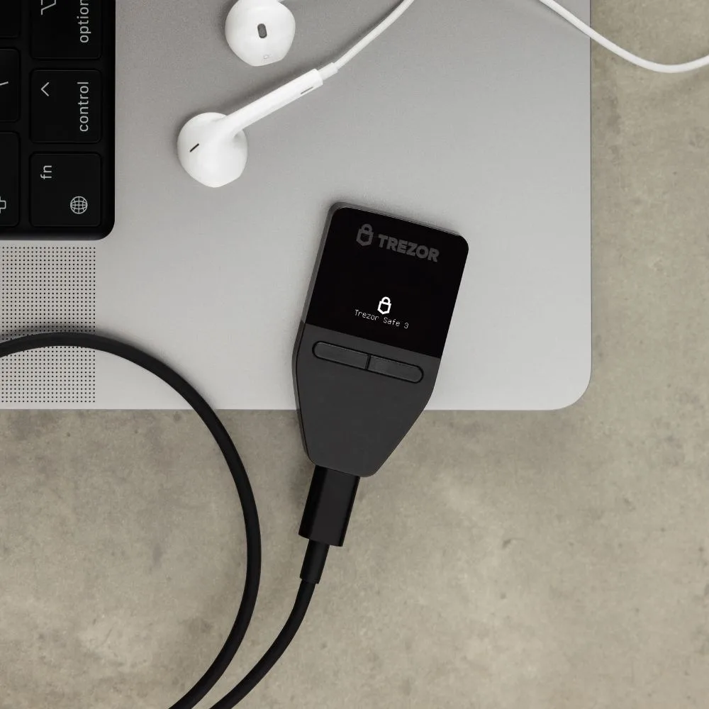 Safe Gnosis hardware wallet 2025