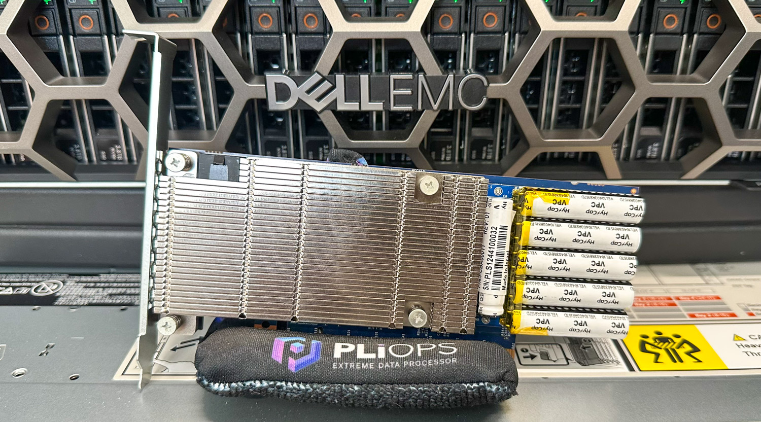 Lamina LLM inference attention offloading architecture