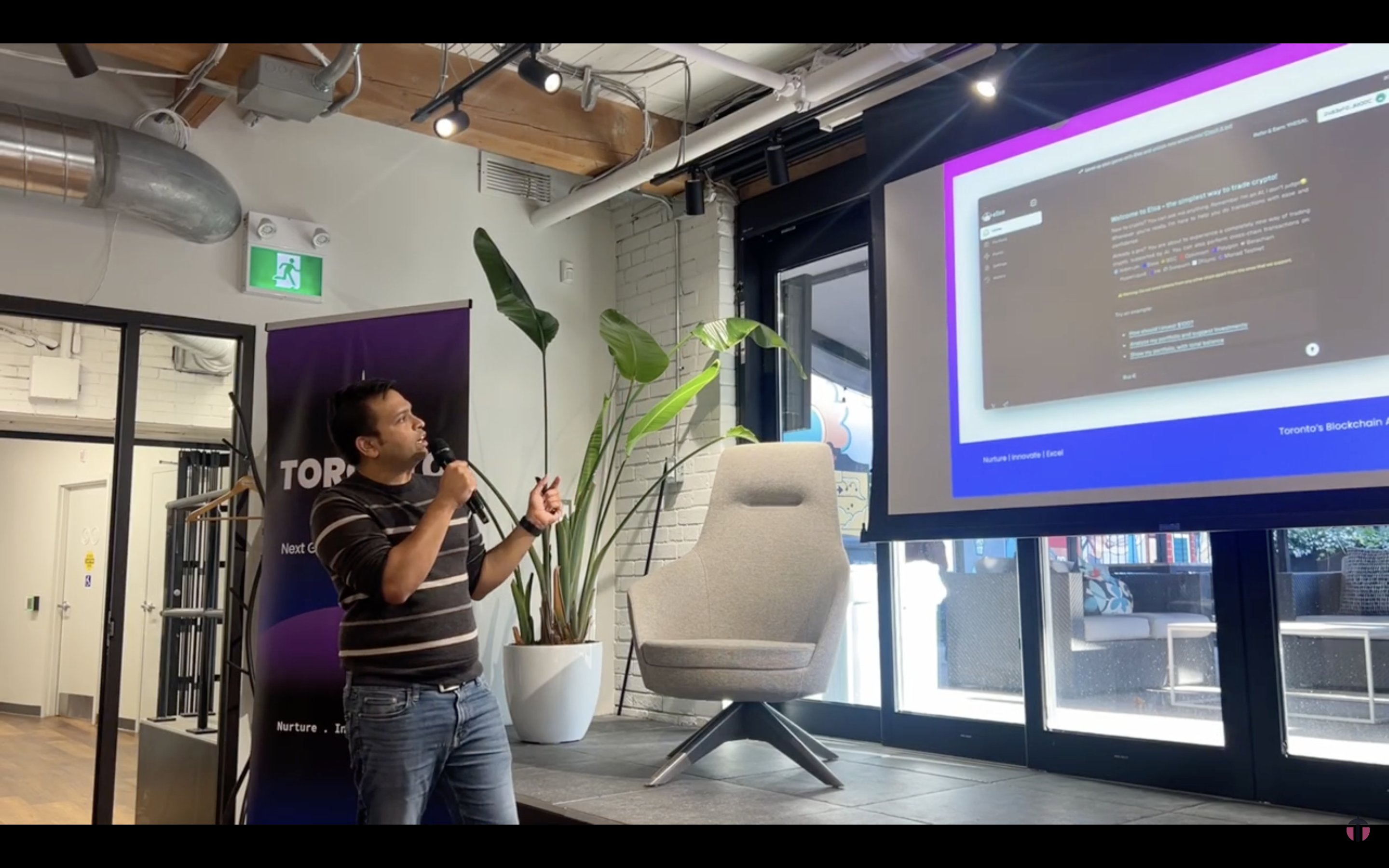 HeyElsa AI crypto assistant interface screenshot