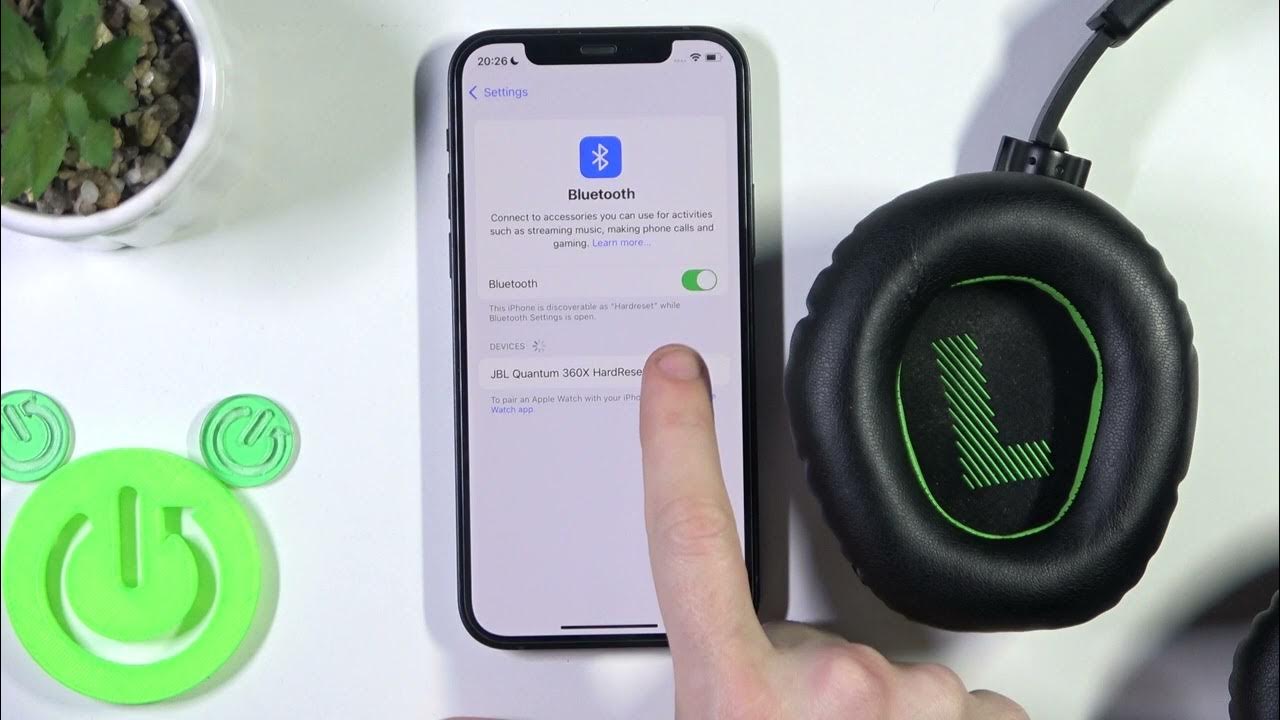 User connecting to Quantum Wi-Fi via mobile app