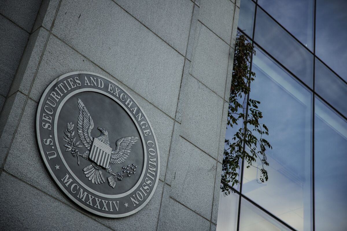 SEC yield-bearing stablecoin regulation news