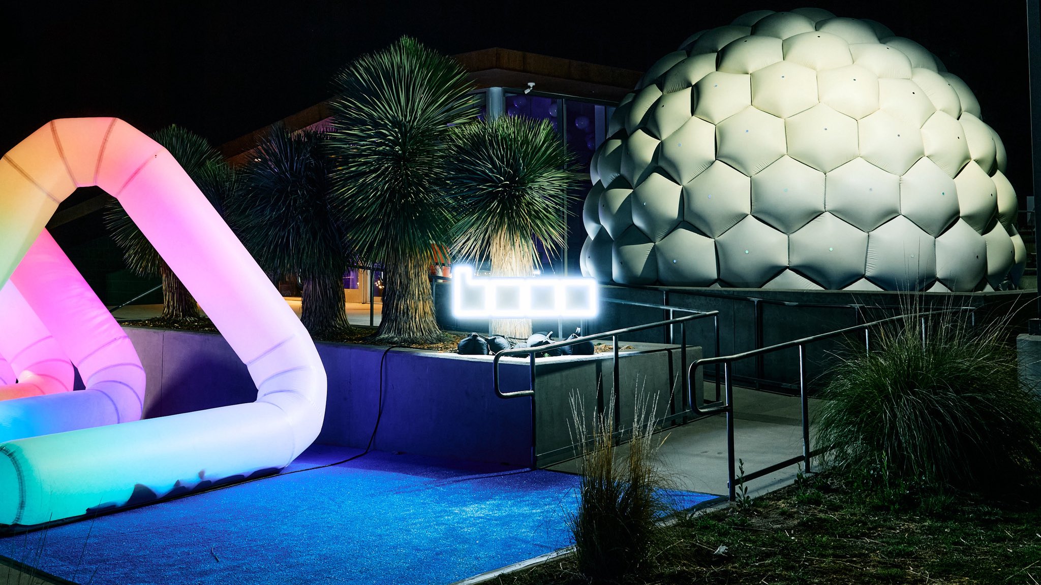 Base App user receiving merchant discount at FWB FEST