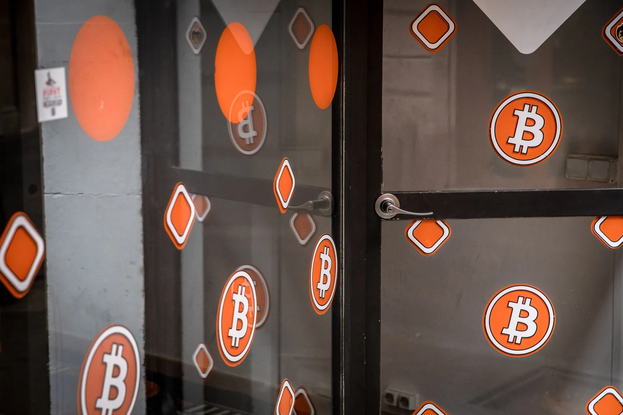 political campaign accepting Bitcoin donations 2025