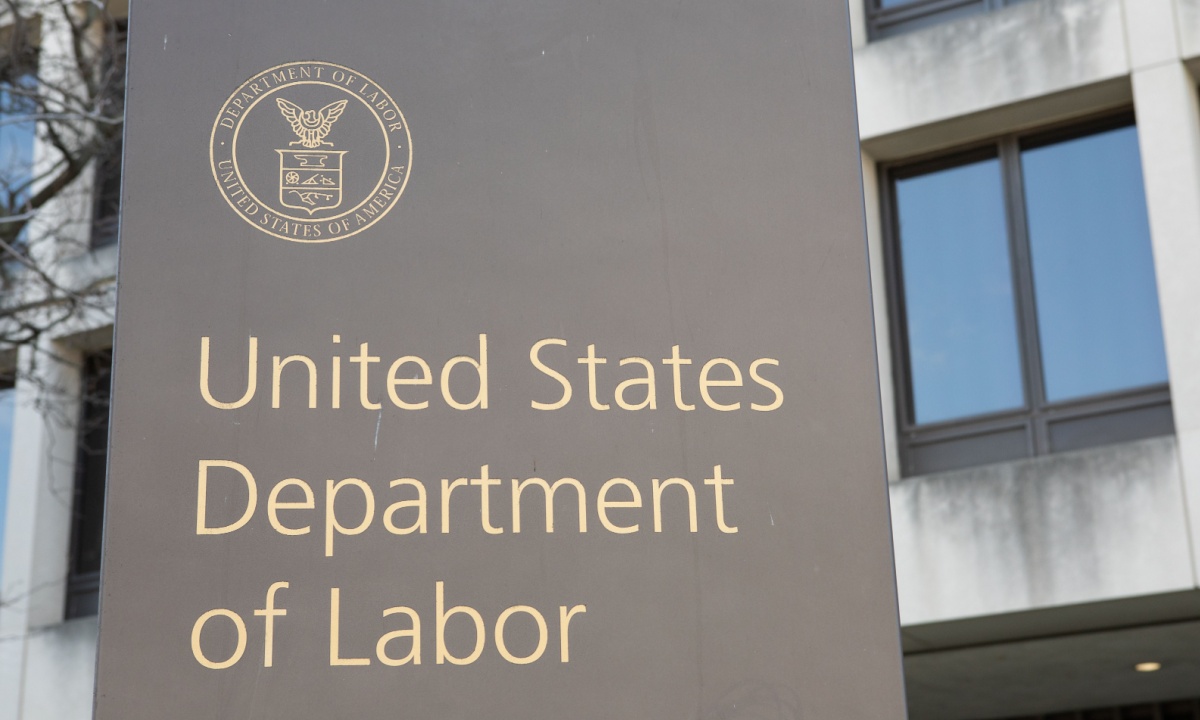 Department of Labor crypto 401k rules 2025