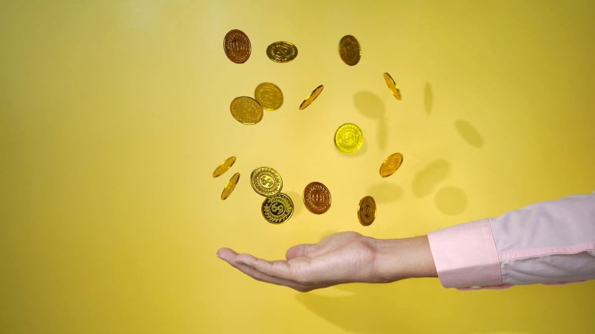 Sybil attack multiple wallets DeFi