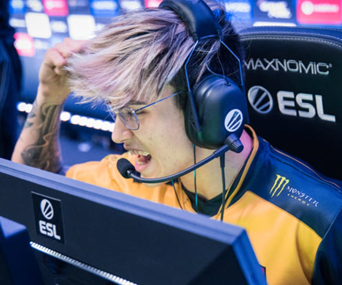 RotoWire CS2 player props model