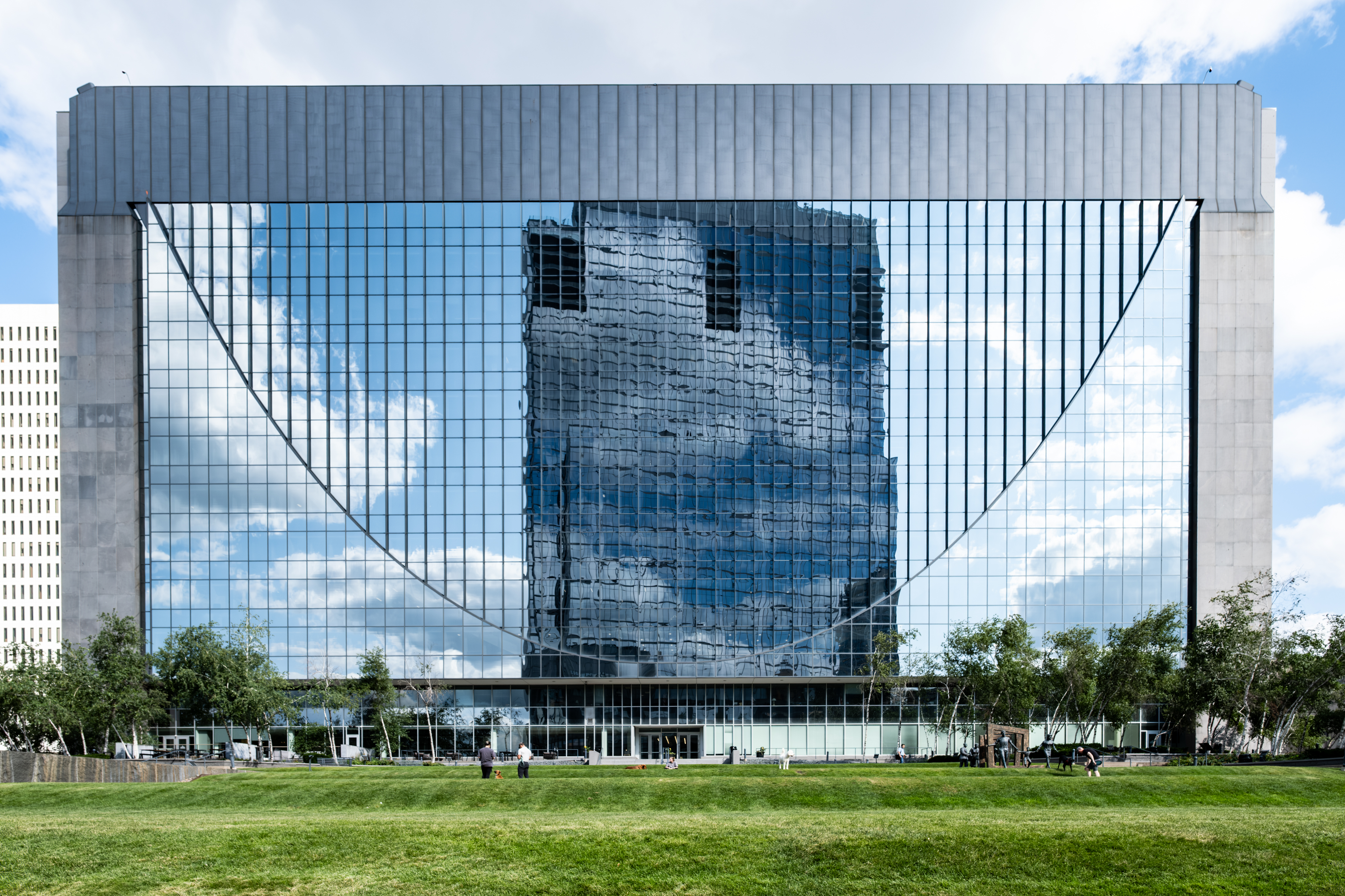 Federal Reserve building 2024