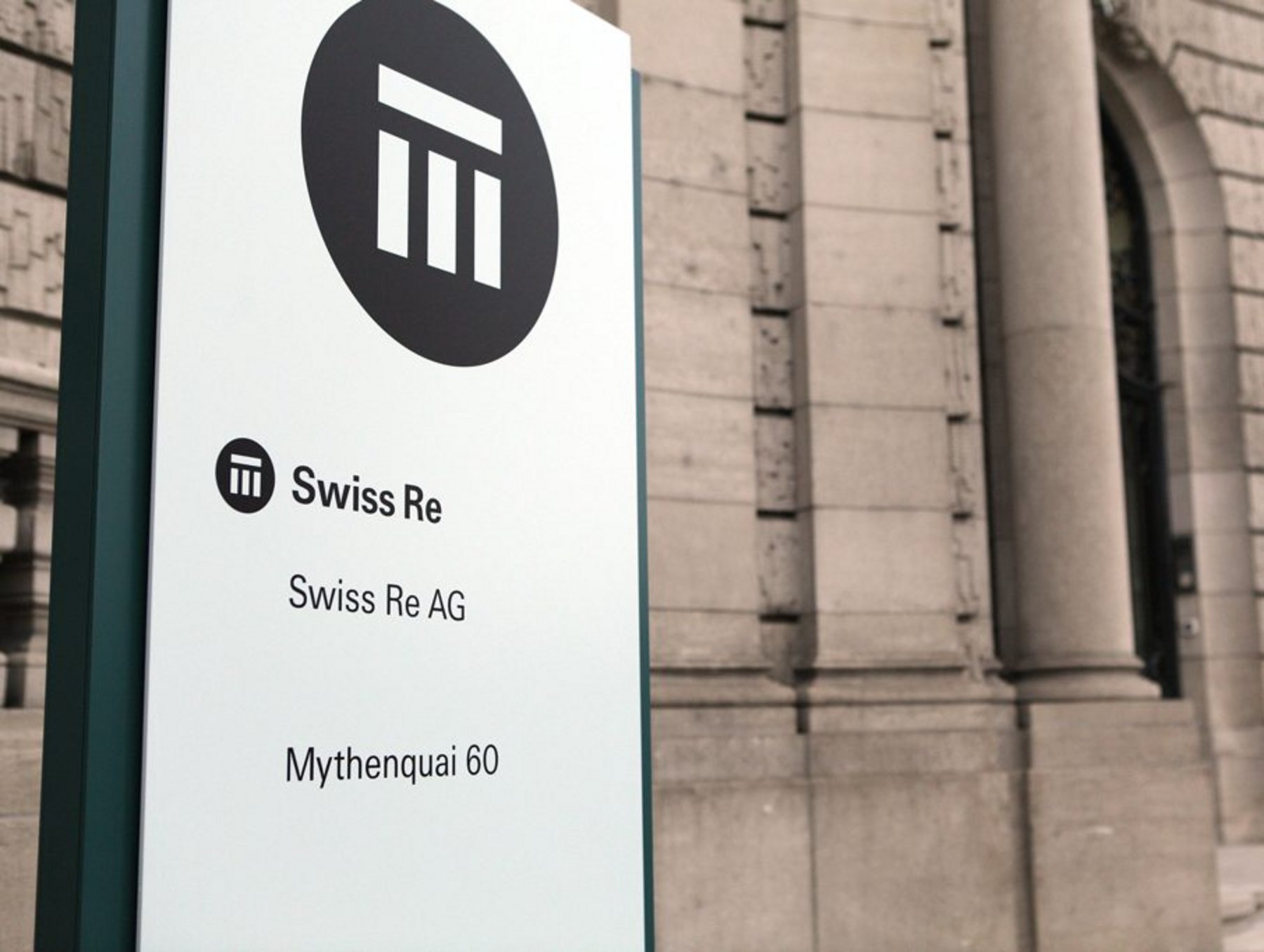 Swiss Re Benekiva claims platform
