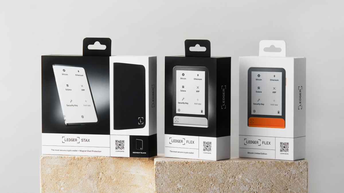 Ledger Nano X product packaging
