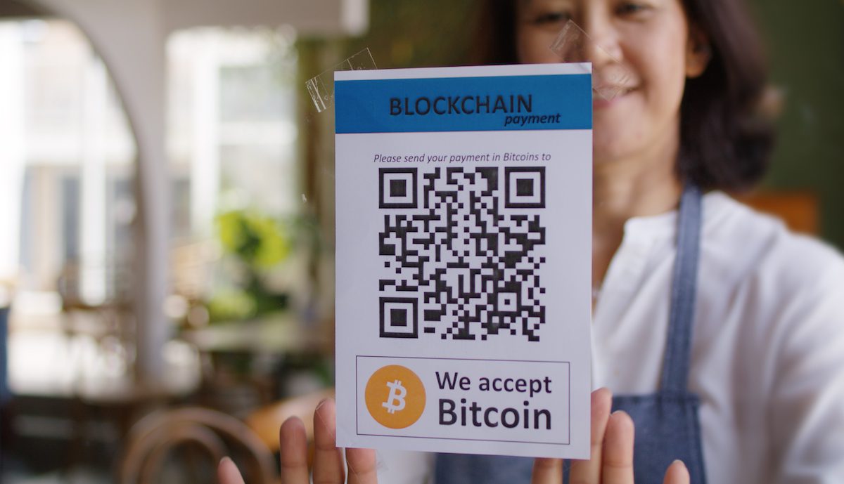 signing crypto transaction with QR code