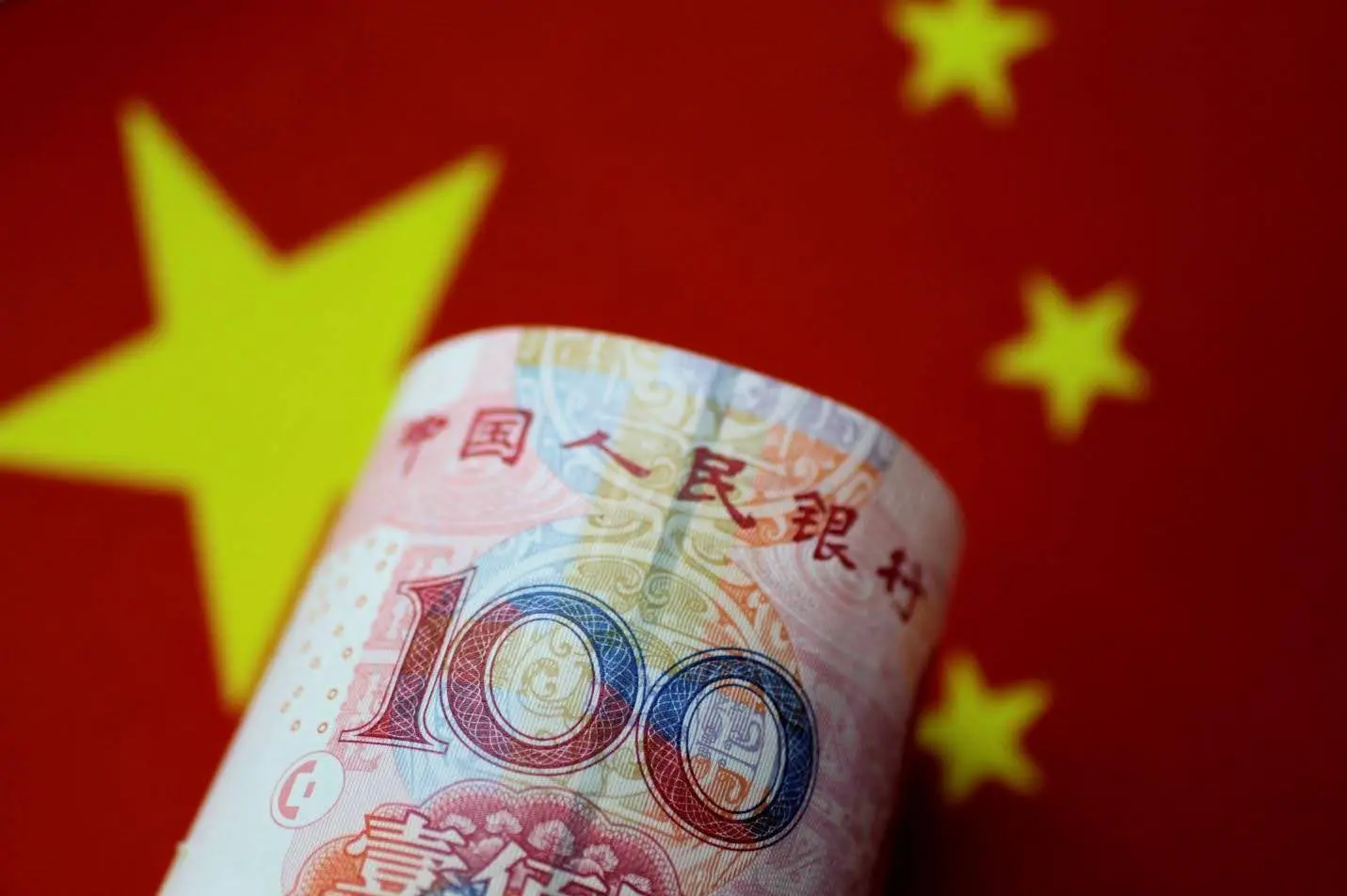 yuan stablecoin geopolitical risk