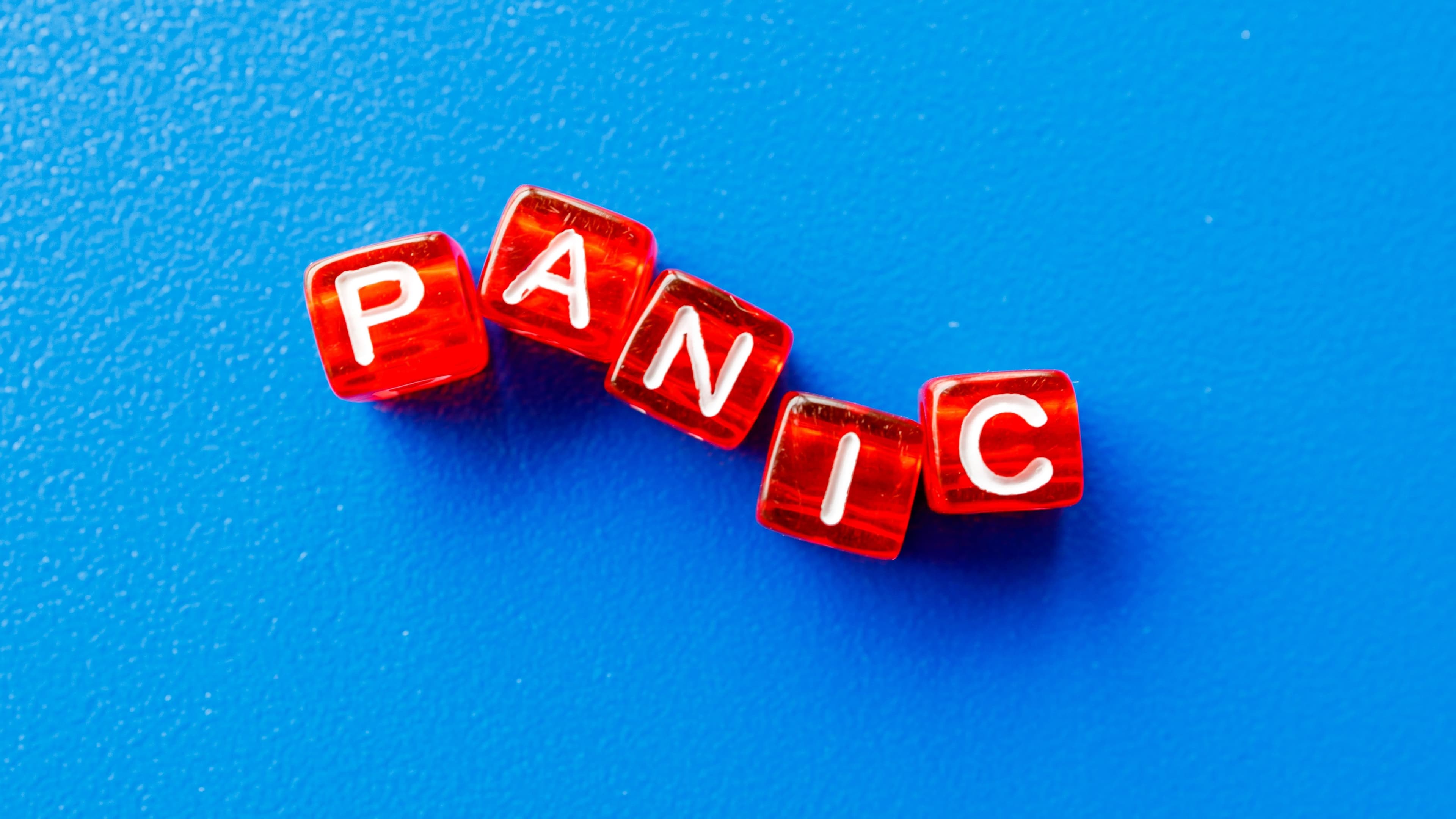 stablecoin panic selling crypto market