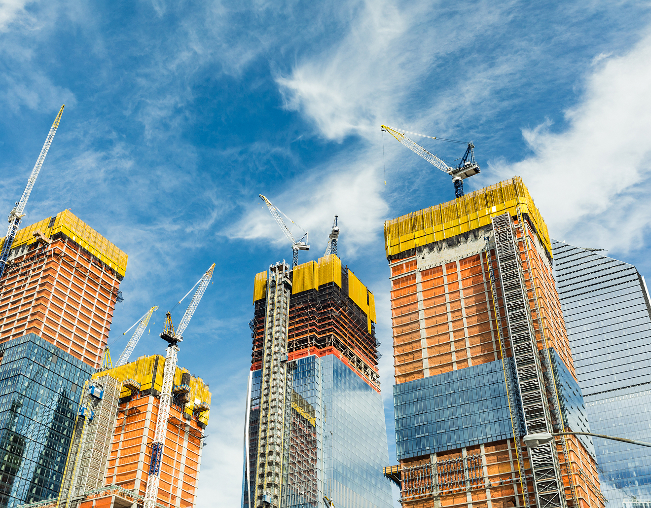 RedSwan tokenized real estate trading platform