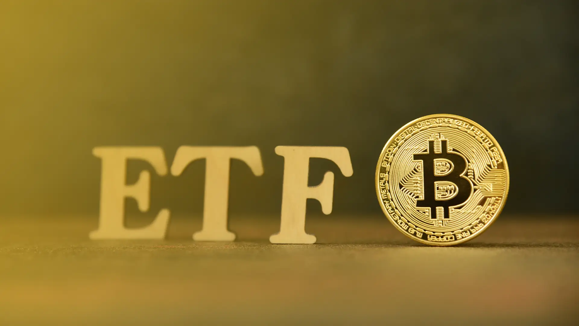 Network visualization illustrating on-chain Bitcoin ETF redemptions linking traditional finance institutions with blockchain nodes