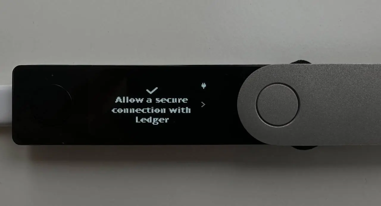 User managing TIA staking rewards on Keplr wallet interface for Celestia network