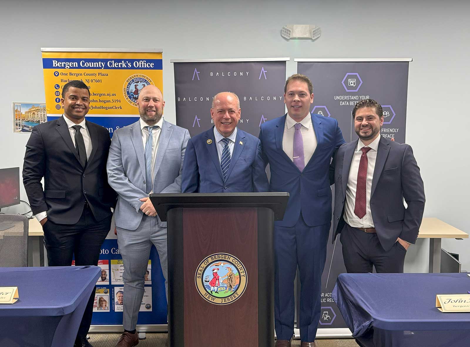 Tokenized property deeds from Bergen County records flowing onto the Avalanche blockchain, symbolizing real estate tokenization powered by Chainlink and Balcony.