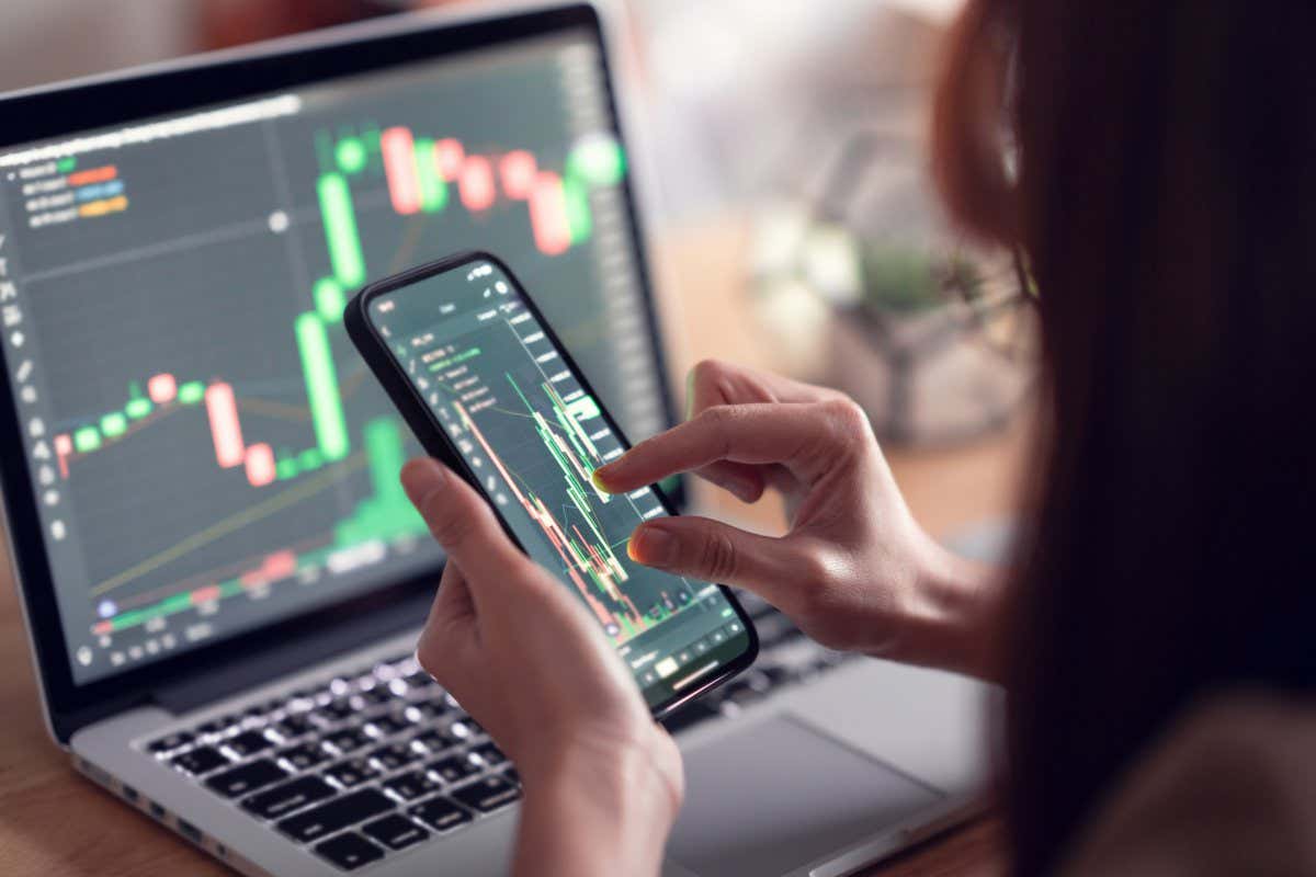 wash trading manipulation crypto
