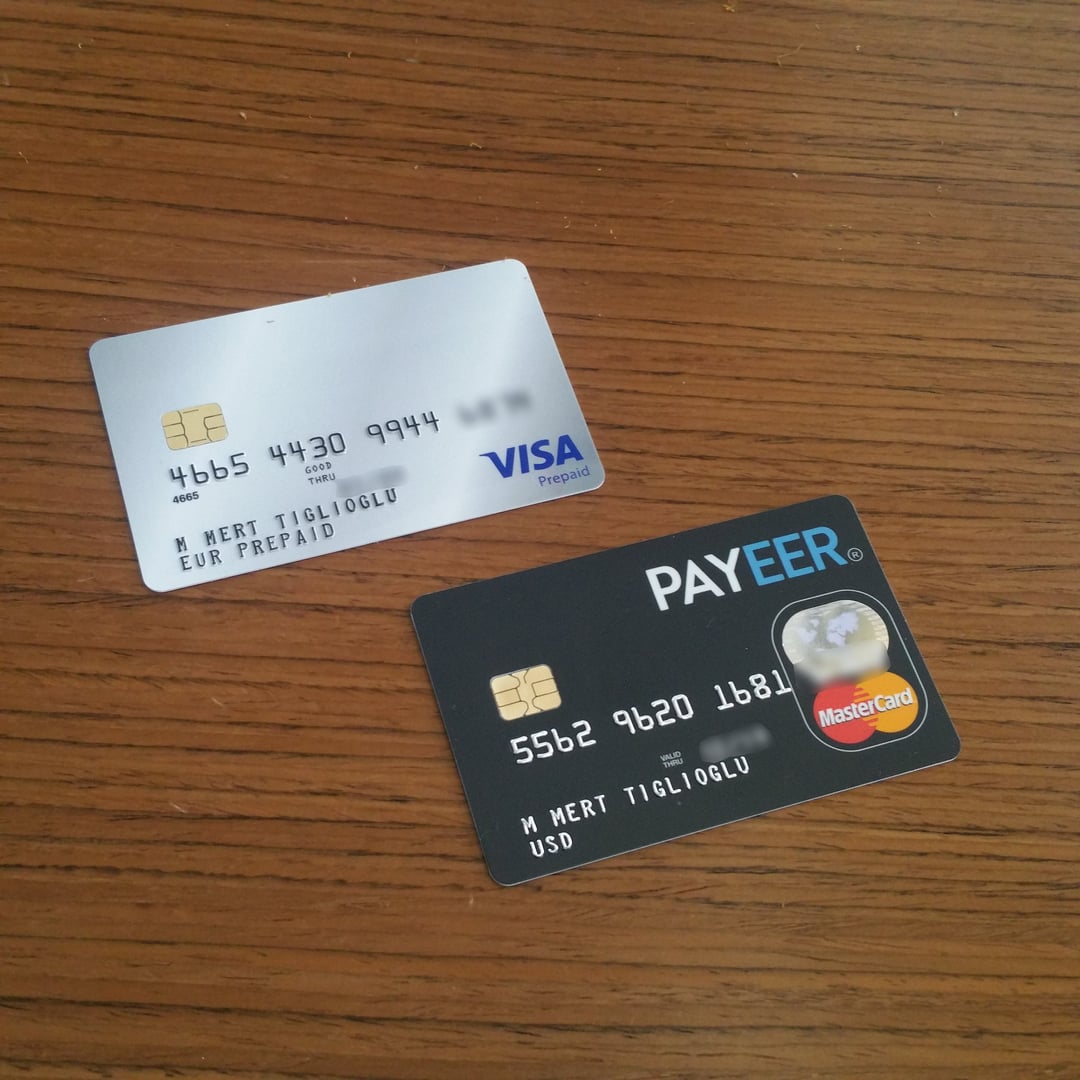 Payeer Mastercard crypto card