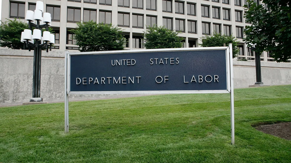 Department of Labor website crypto retirement
