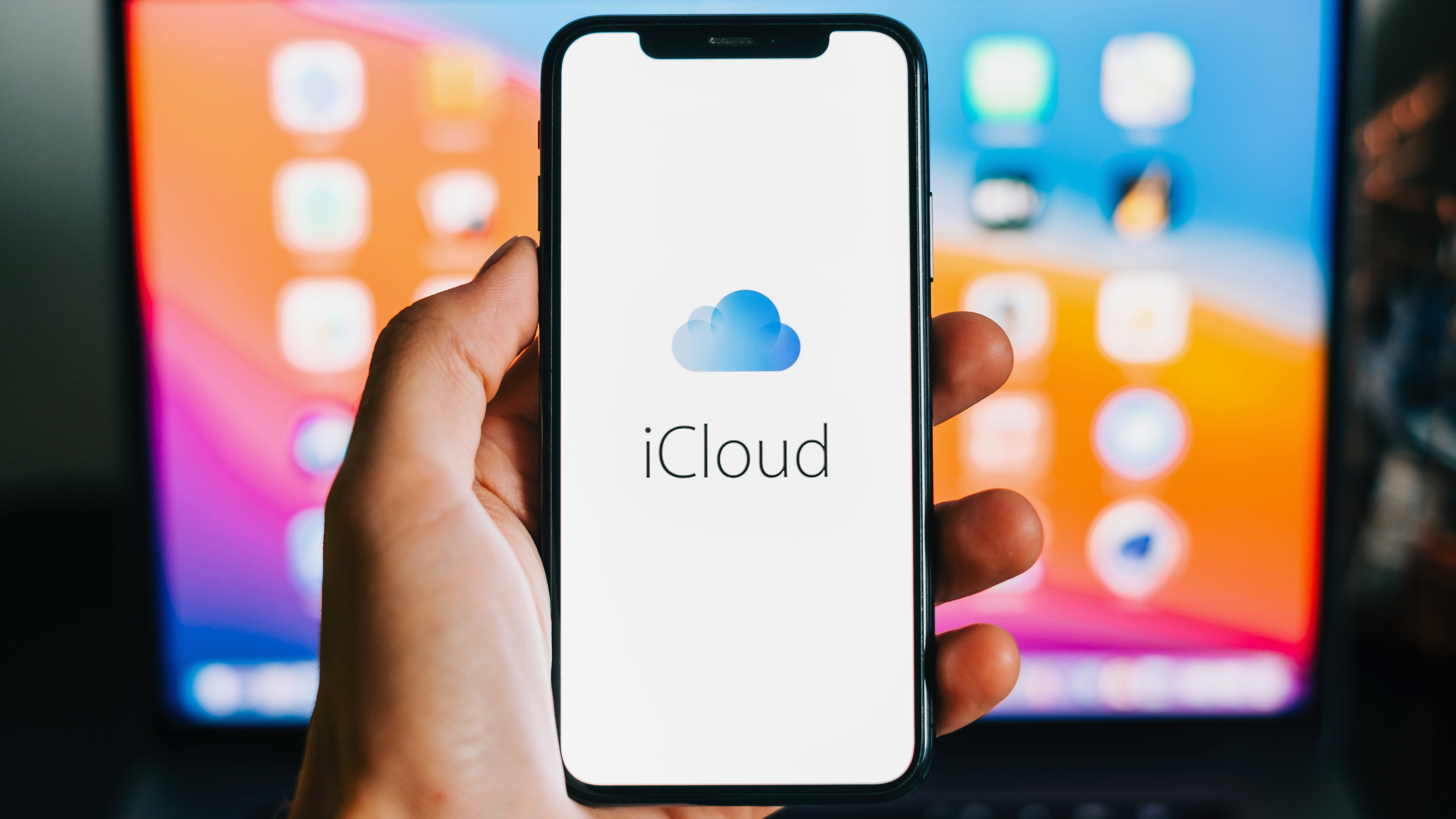 UK iCloud backdoor risks vs hardware wallet security