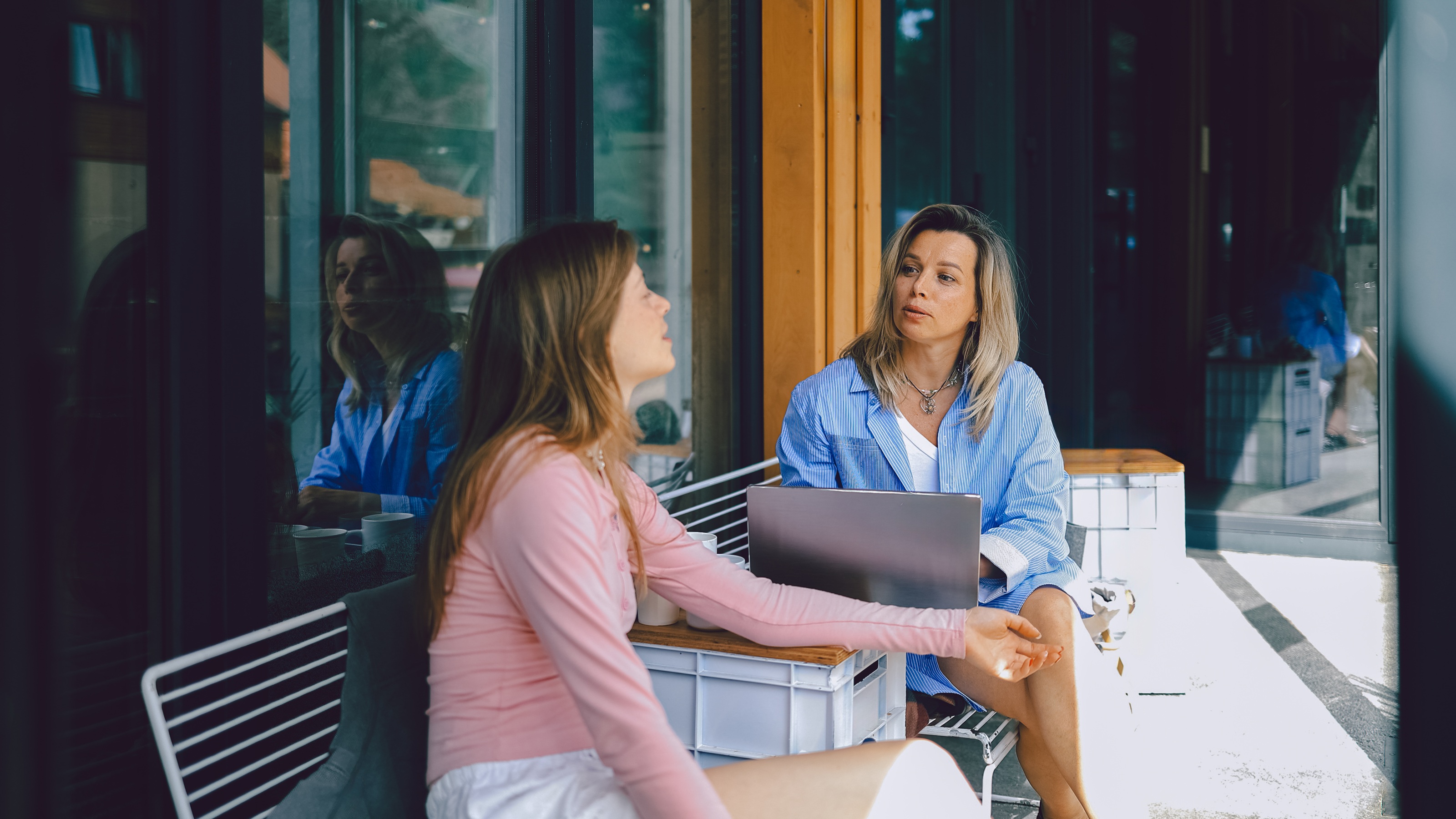 financial advisor retirement crypto consultation