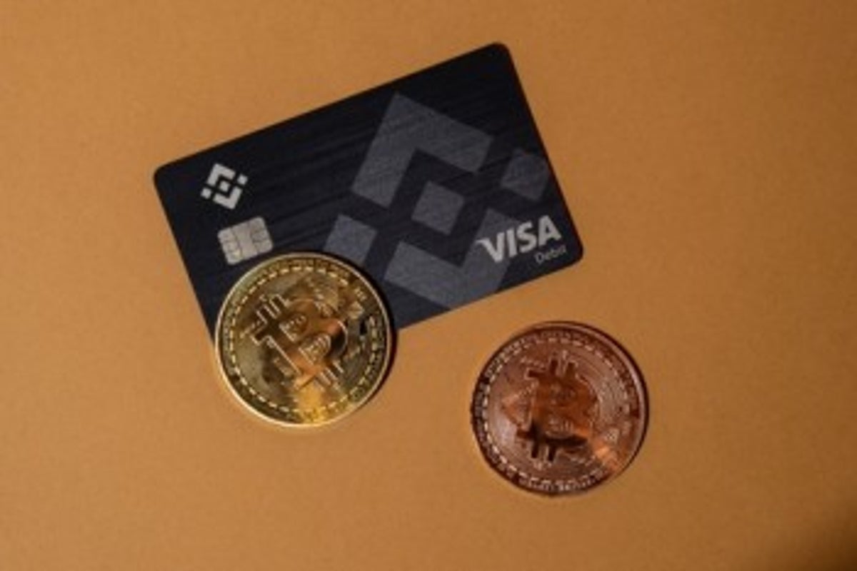 Coinbase Card governance token rewards