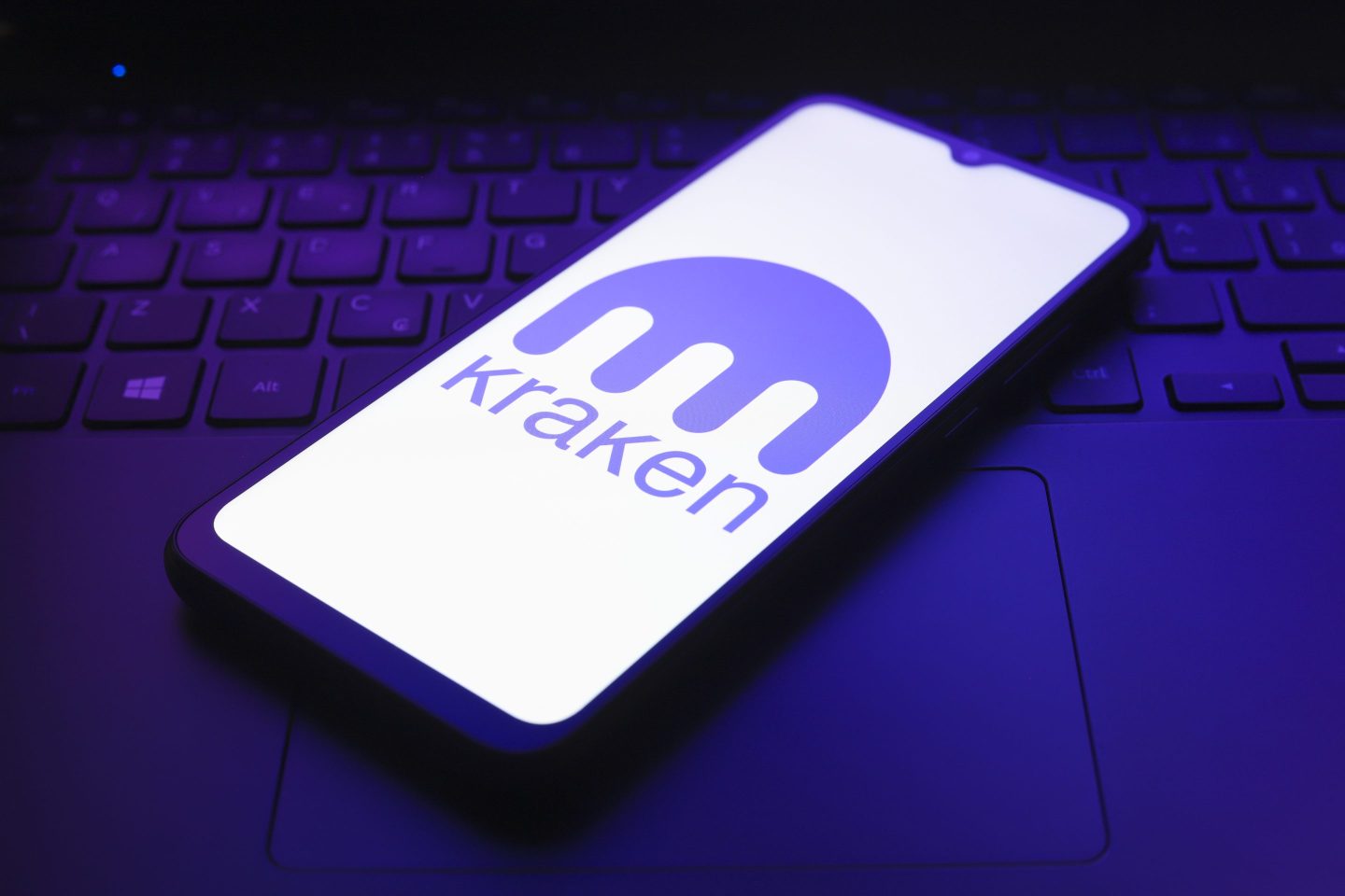 Binance Kraken crypto trading platform 2025