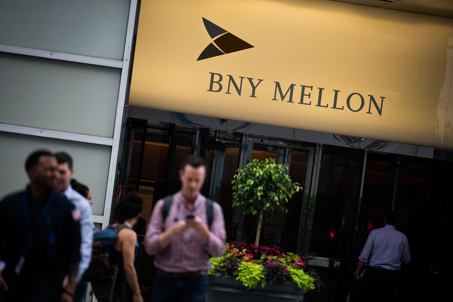 Bank of New York Mellon custody services