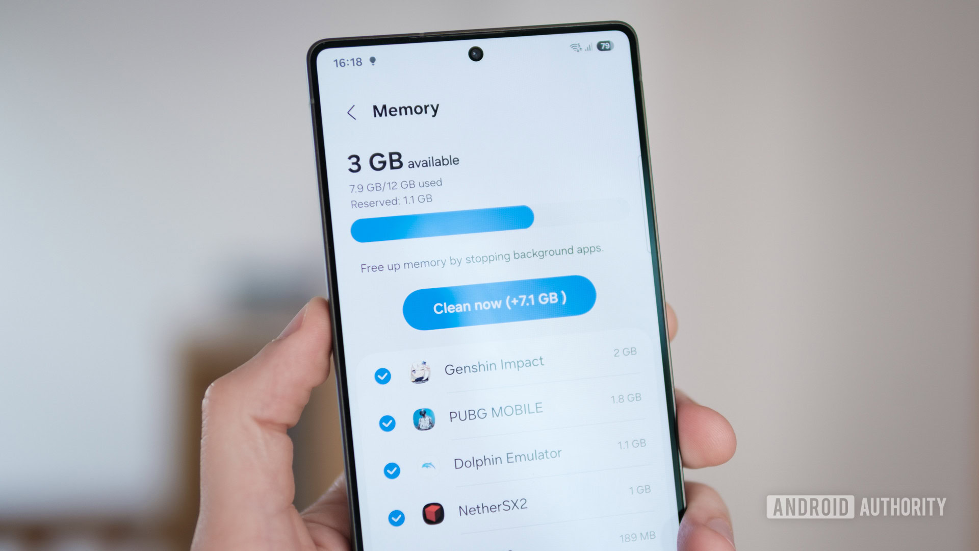 smartphone RAM usage spike
