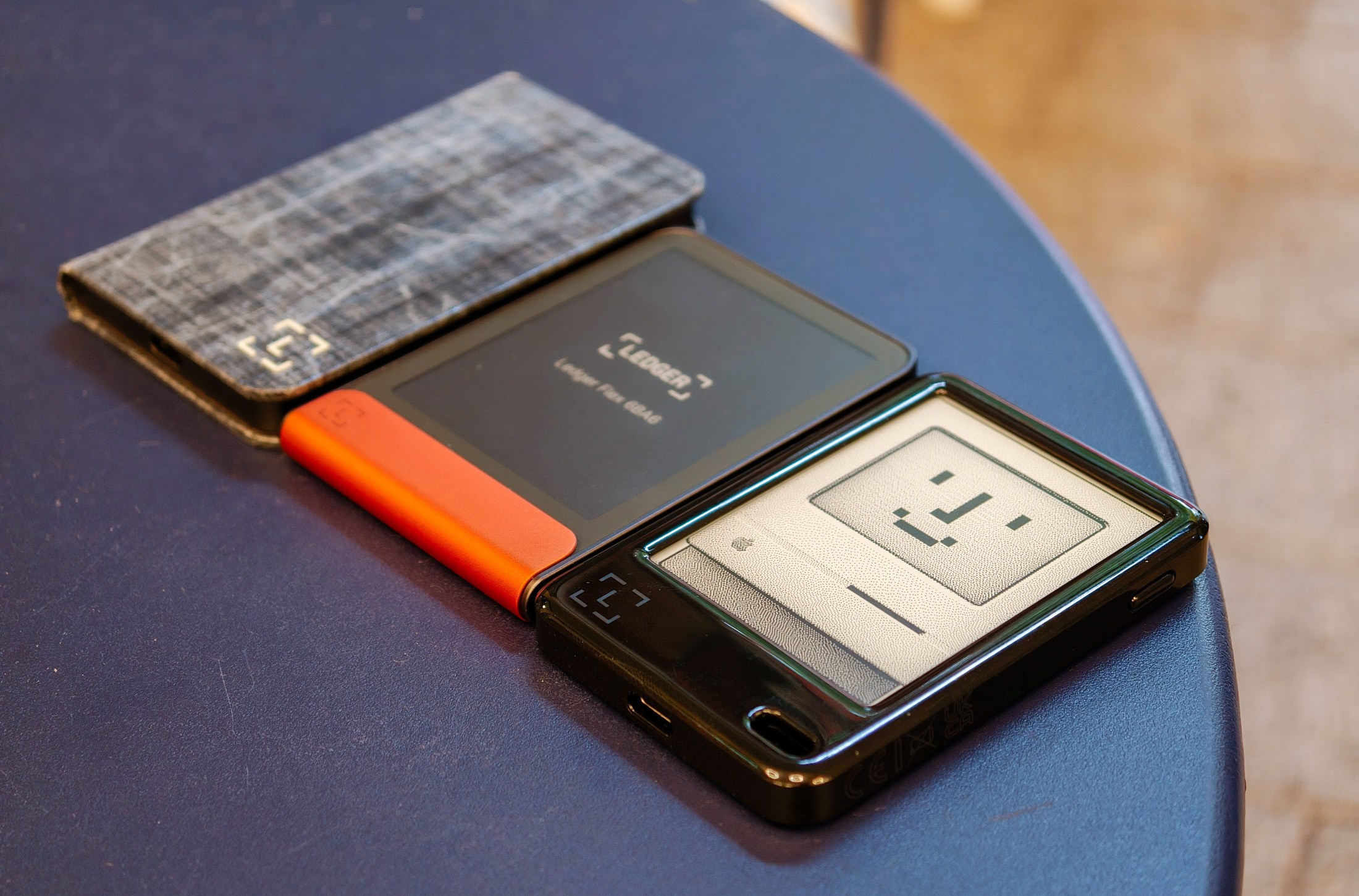 Ledger Nano Gen5 large screen hardware wallet