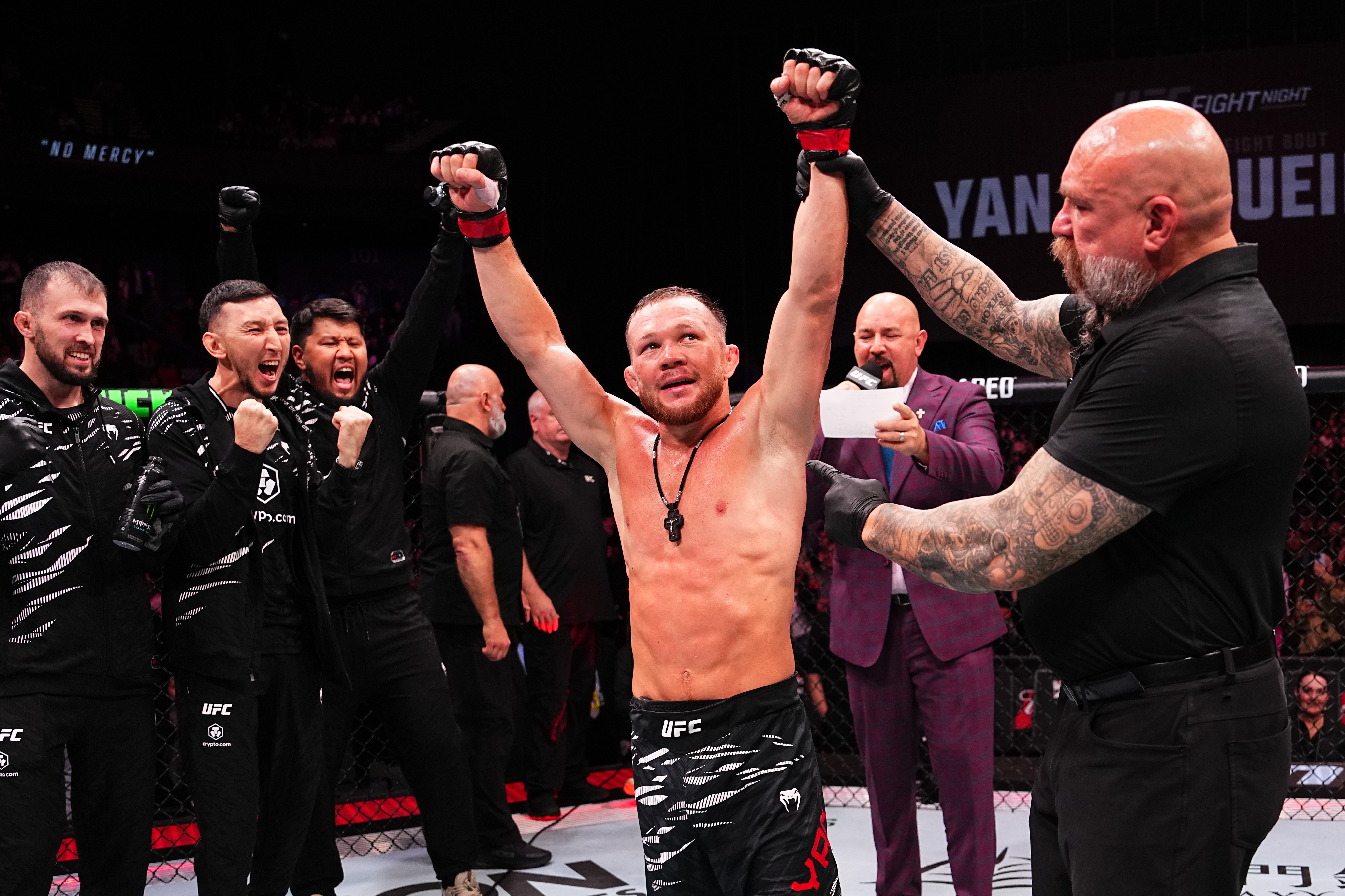 HighGuard blockchain risk scanner logo