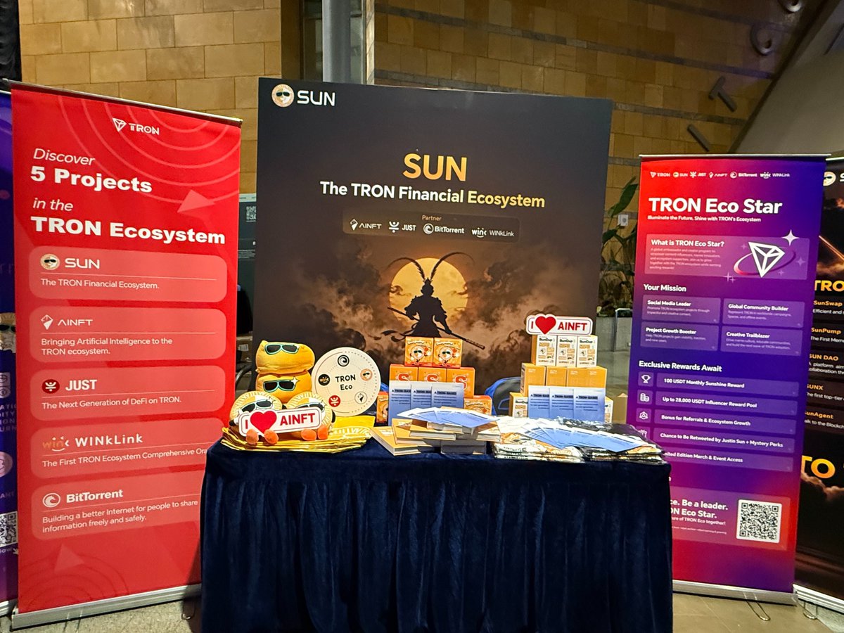 Global world map visualization of PerceptronNTWK's 700,000 browser nodes forming a decentralized AI data mesh network