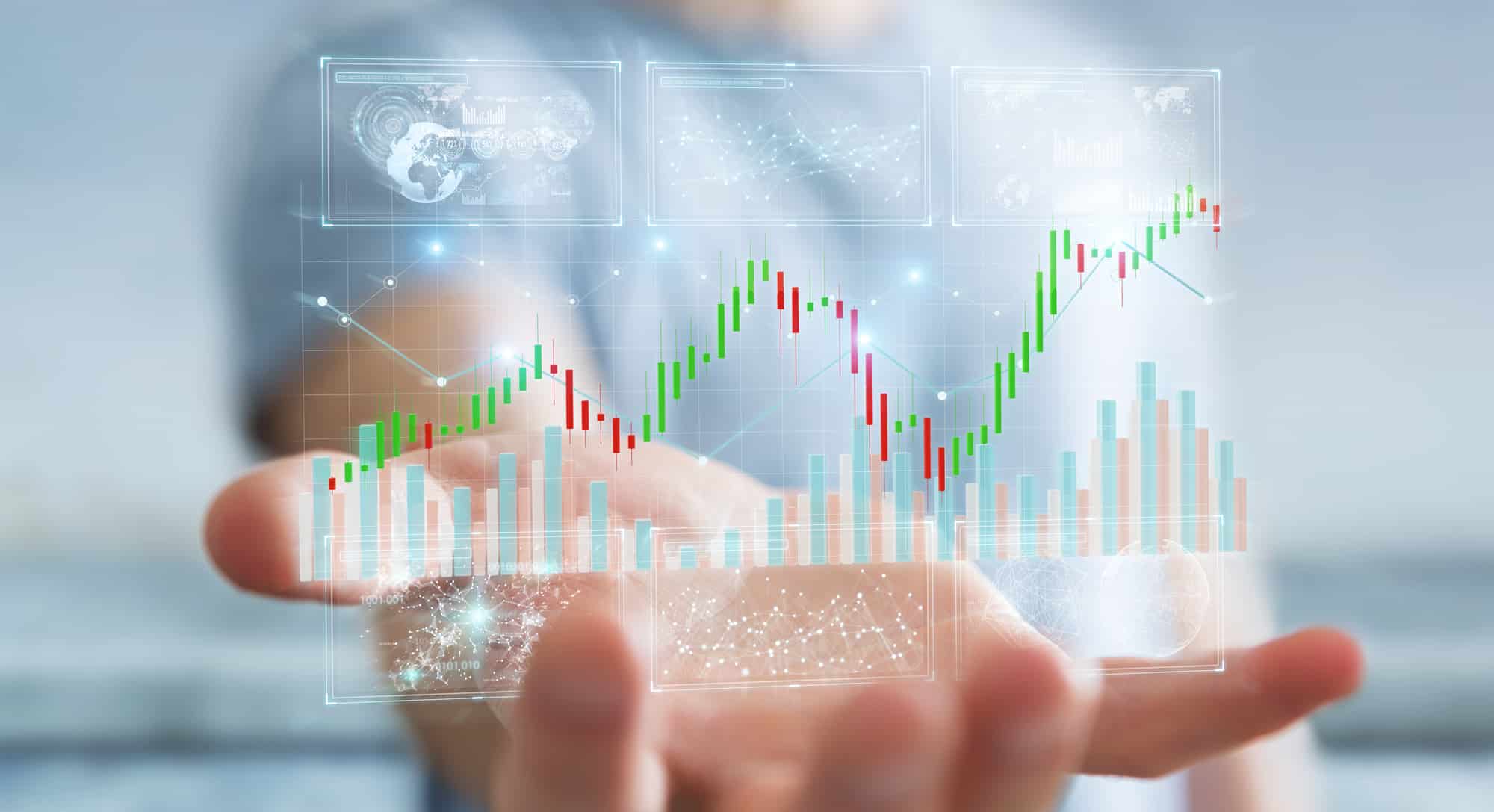 Infographic of Chainlink 24/5 U.S. Equities Streams enabling continuous 24/7 on-chain US stock perpetuals across pre-market, regular hours, after-hours, and overnight sessions
