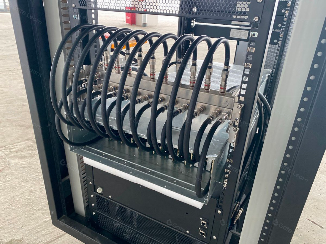 Rendering of Cysic C1 ASIC chip and ZK Pro hardware accelerating zero-knowledge rollup proving for blockchain scalability