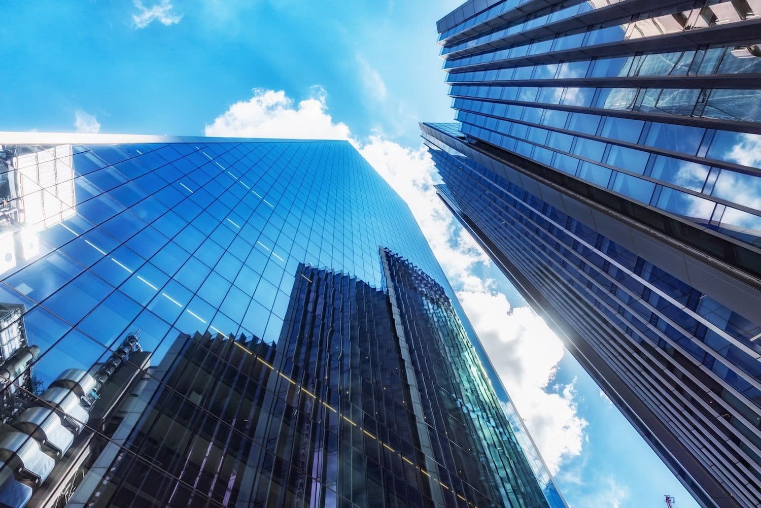 UK flag overlaid with DeFi lending icons, tax relief symbols, and blockchain nodes illustrating the 2026 no gain no loss tax rule for effortless onchain PnL tracking